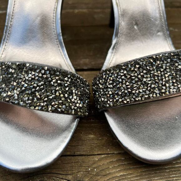 Silver High Heels - Picture 6 of 8